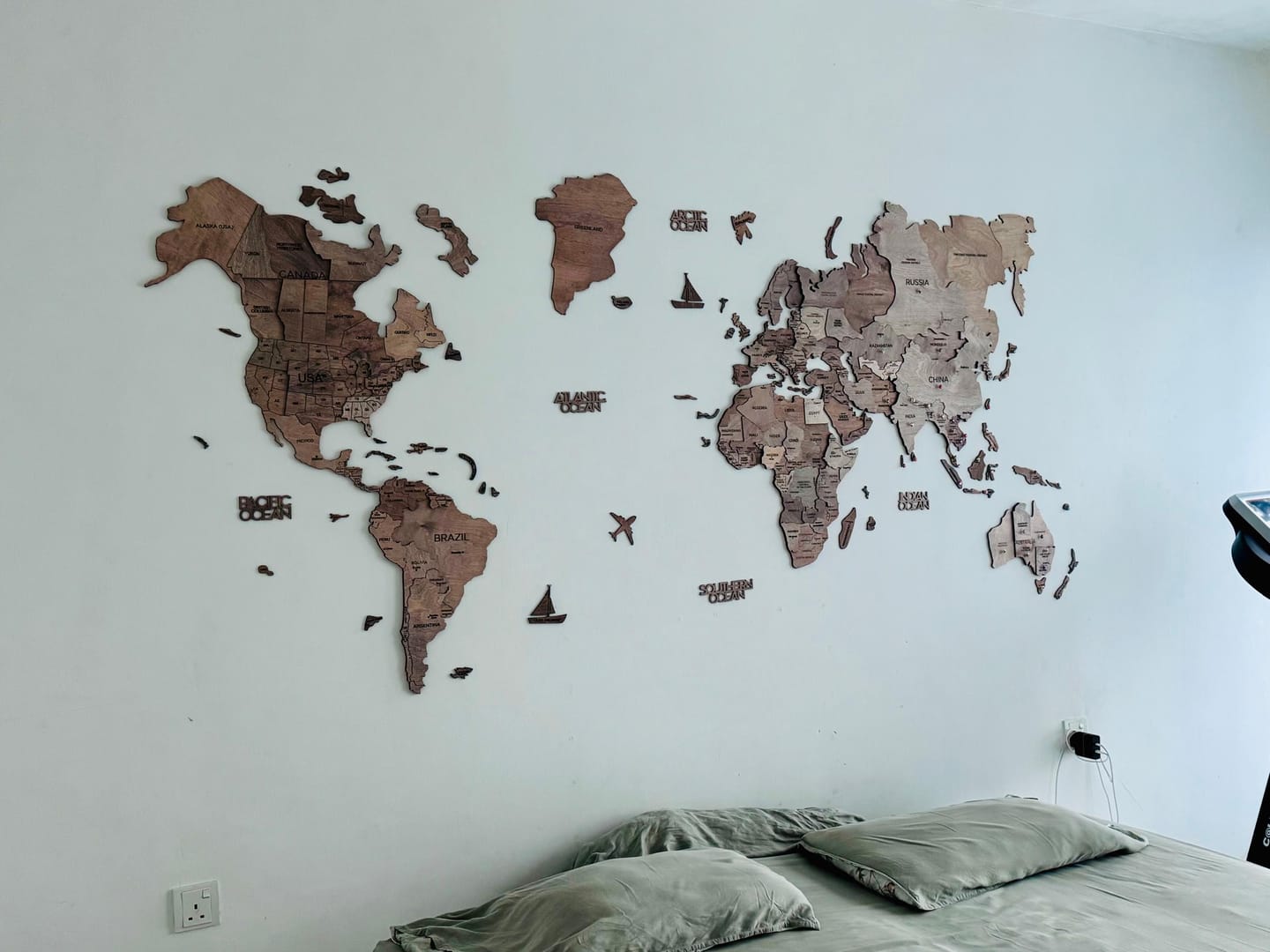 Customer photo review of 3D Wooden World Map Terra