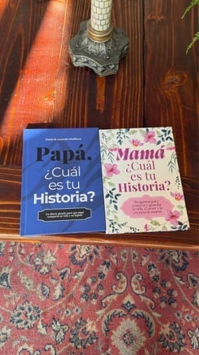 Customer photo review of Papá, Mamá, Abuelo, Abuela — ¿Cuál es tu Historia?