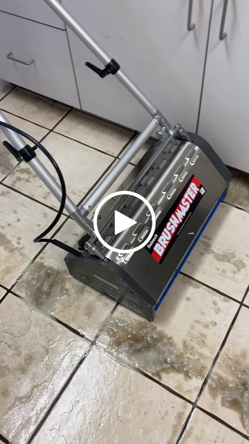 Customer video review of BrushMaster Pro45 CRB (18" Brush Width) with Set of Brushes, 1 Gallon Releasit