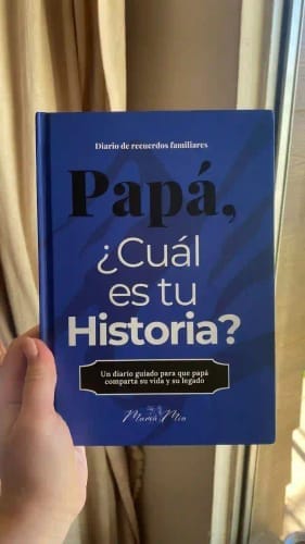 Customer photo review of Papá, Mamá, Abuelo, Abuela — ¿Cuál es tu Historia?
