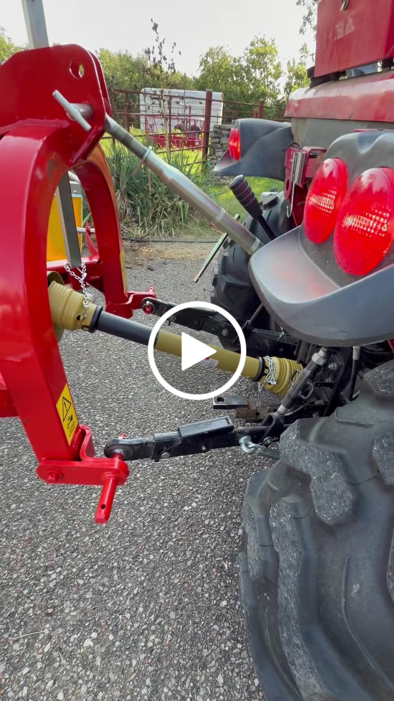 Customer video review of Farm-Maxx Rotary Hay Rake | Model FRM-280 | Working Width 110" | 20+ HP | For Tractors