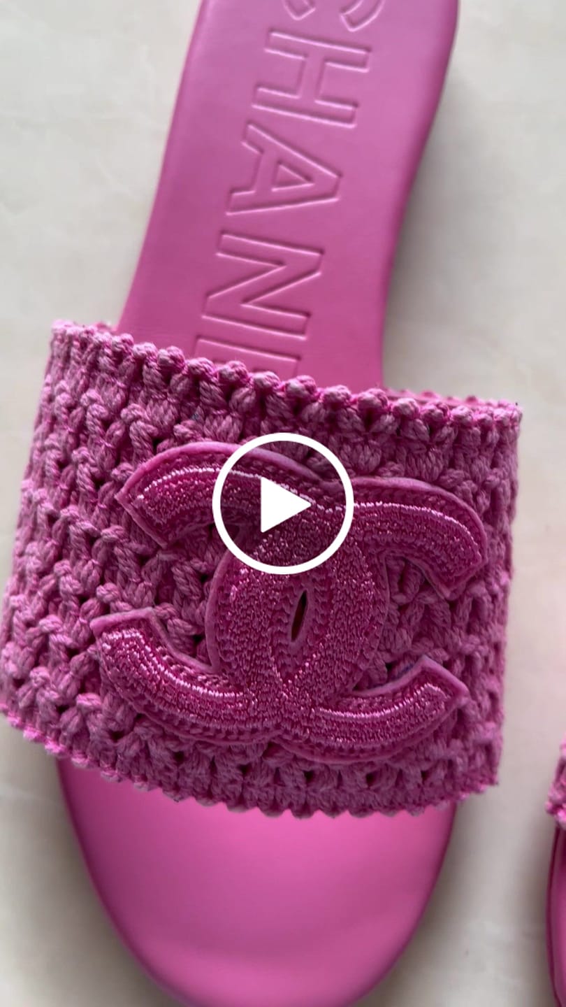Customer video review of CC WOVEN SLIPPERS LIGHT PINK COWHIDE SOLE
