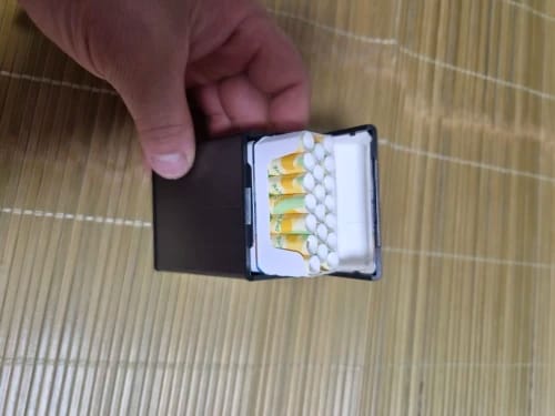 Customer photo review of Portable Slim Aluminum Cigarette Case King Size Tobacco Storage Box Waterproof Cigar Holder Smoking Accessory Outdoor Carry Gift