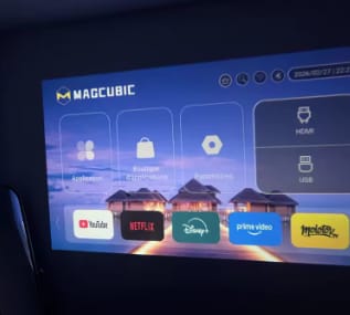 Customer photo review of Book Projector™ – Proyector para Lectura y Entretenimiento