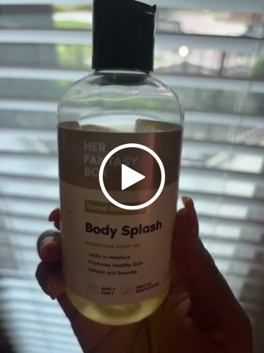 Customer video review of Body Splash - Skin Smoothing Body Oil (Santal Driftwood) LUXURY SCENT