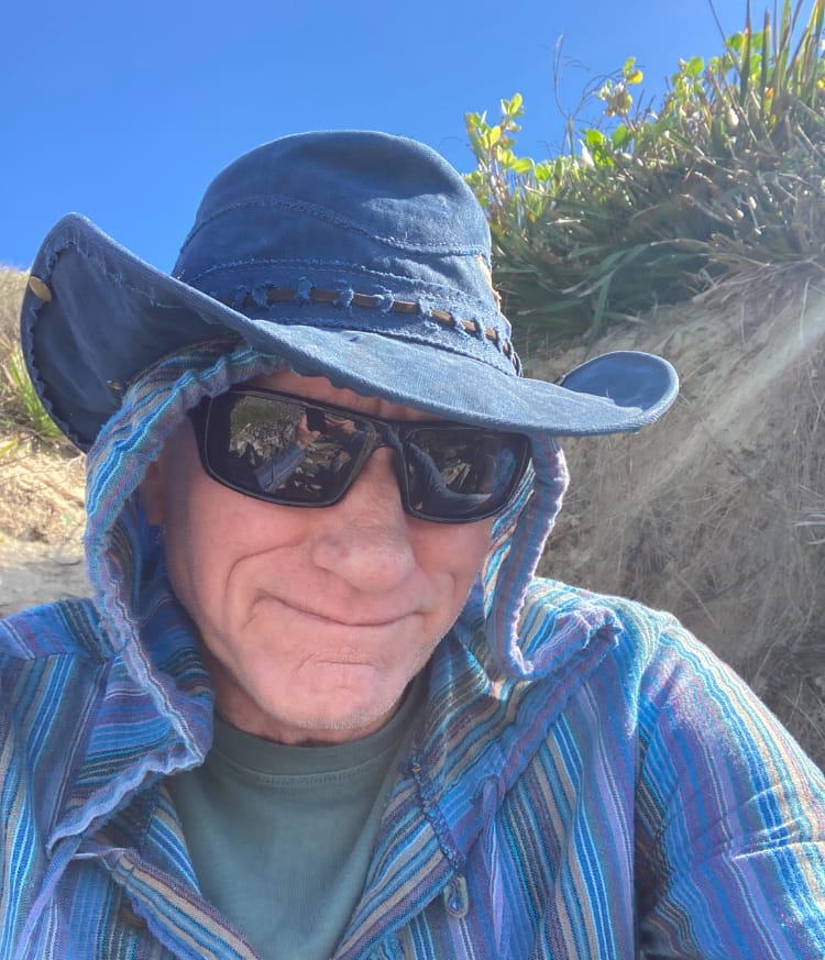 Customer photo review of Digger Hat, Indigo - vintage truck canvas