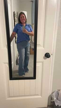 Customer photo review of Women's Wide Leg Denim Jeans