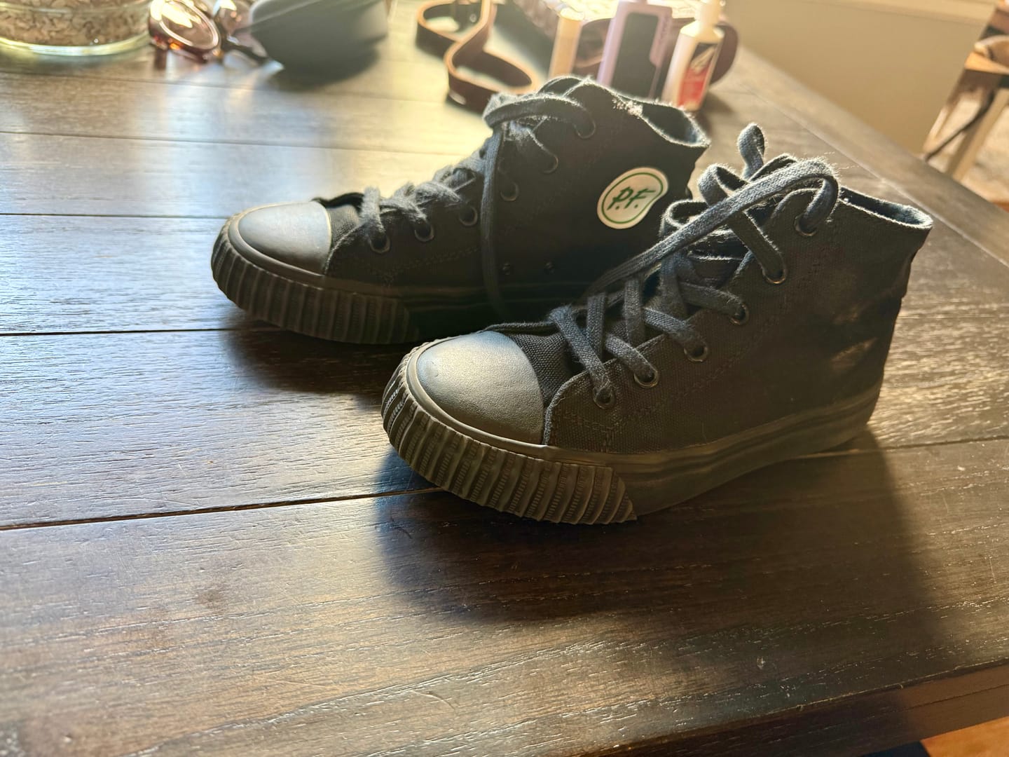 Customer photo review of 1993 Center Kids High-Top Black