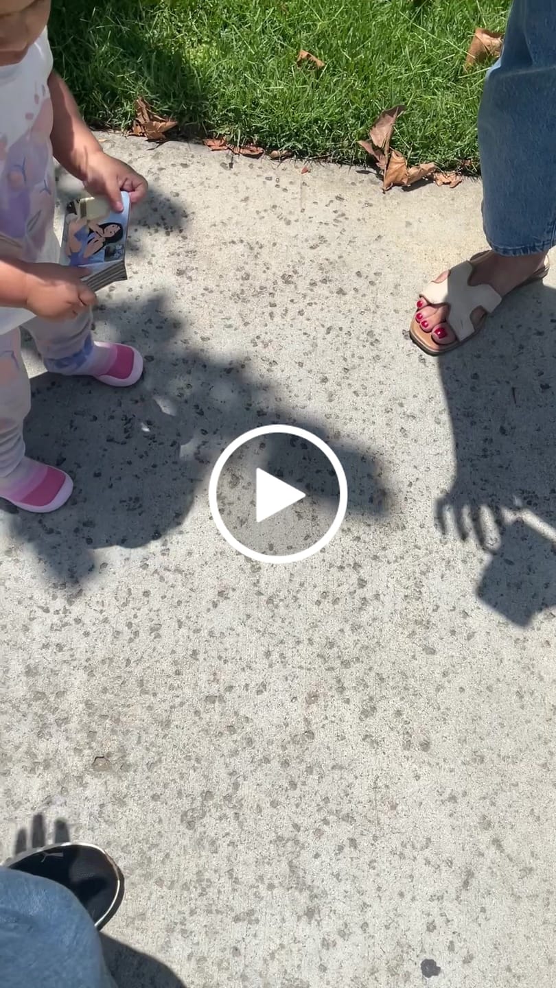 Customer video review of Tiny Explorings™ Sock Shoes
