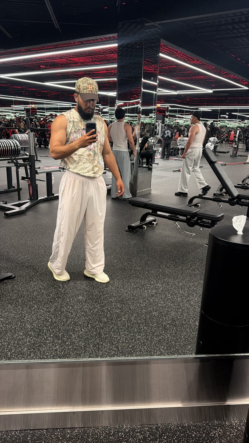 Customer photo review of 2024 - Lite Velocity Fitness Pants