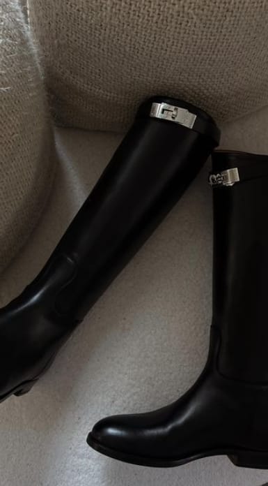 Customer photo review of Saint Remy  Leather Boots