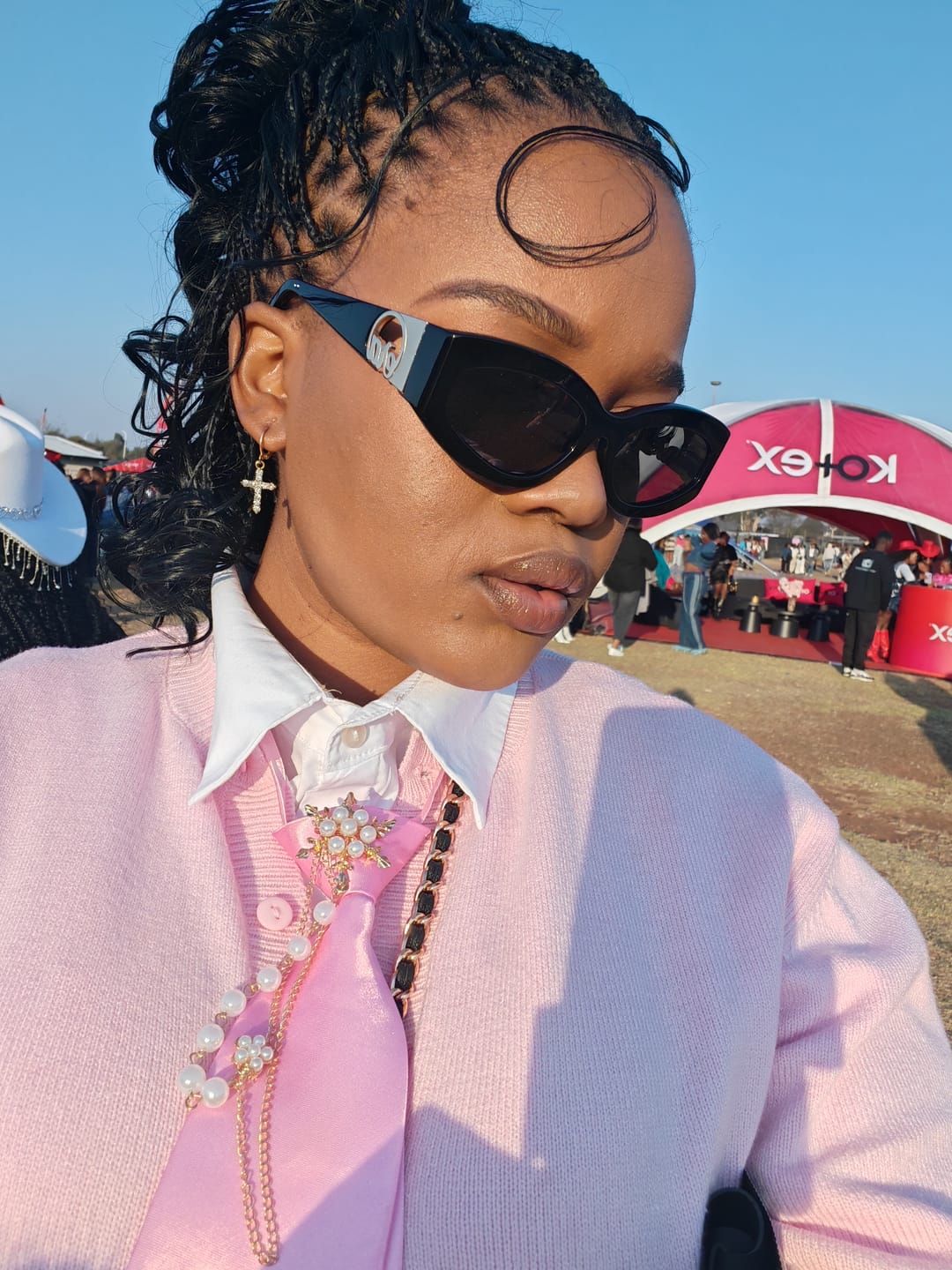 Customer photo review of Black Blanco Sunglasses