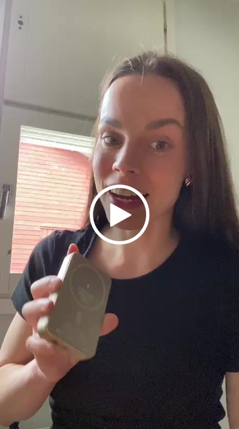 Customer video review of TenPower 10 000 mAh