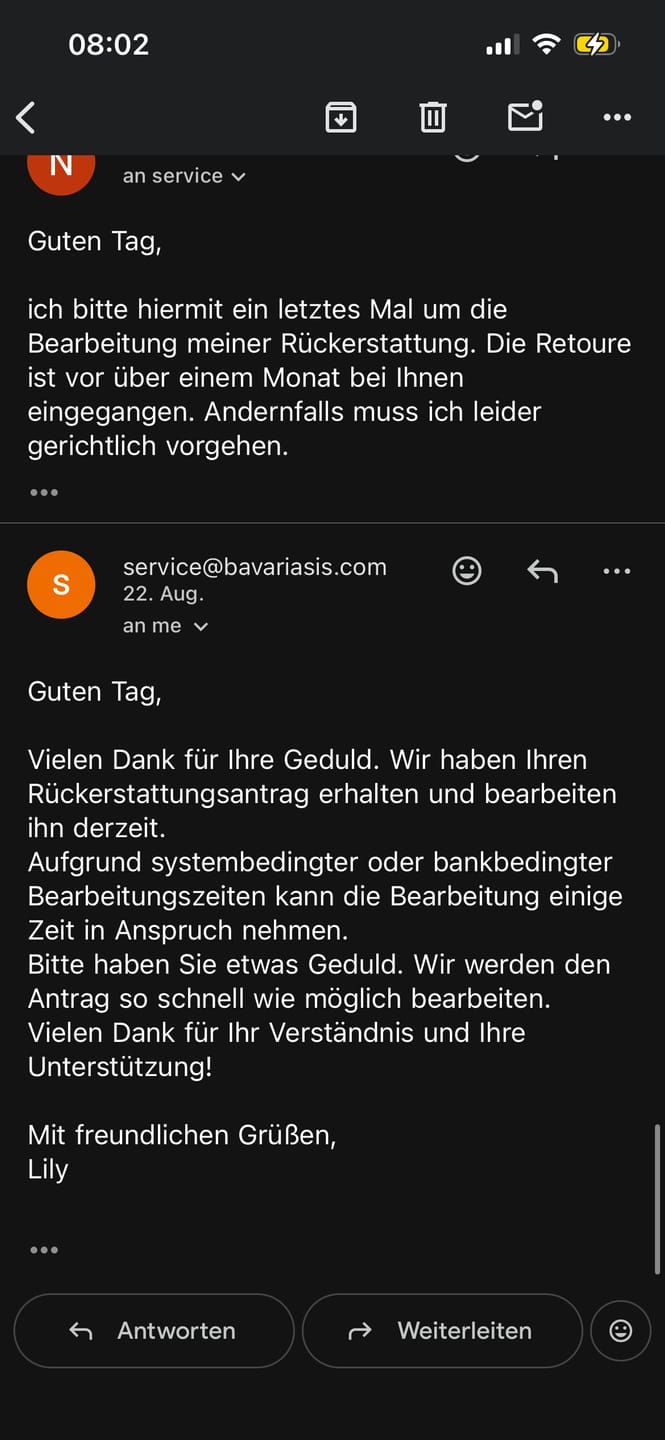 Customer photo review of Rosa Herz-Ausschnitt traditionell Dirndl