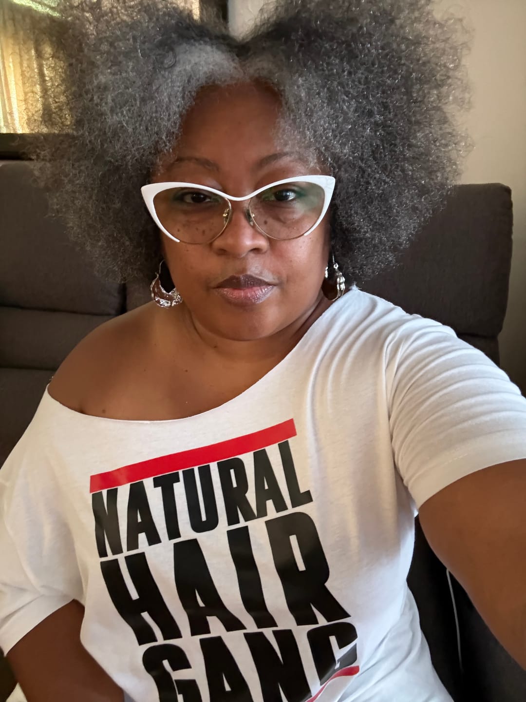 Customer photo review of Natural Hair Gang T-shirt (Wht)