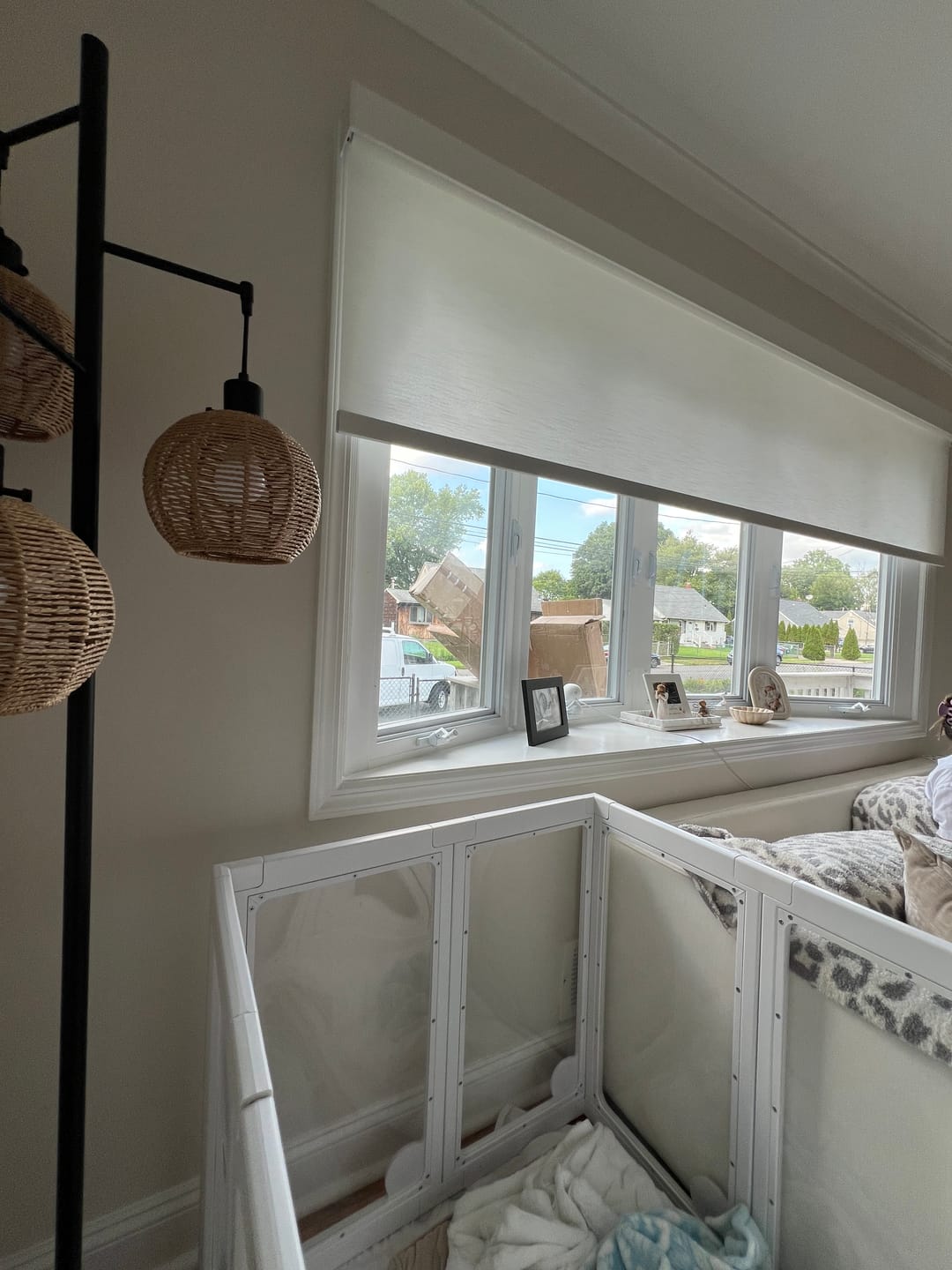 Customer photo review of Bringnox Roller Shade Price Difference