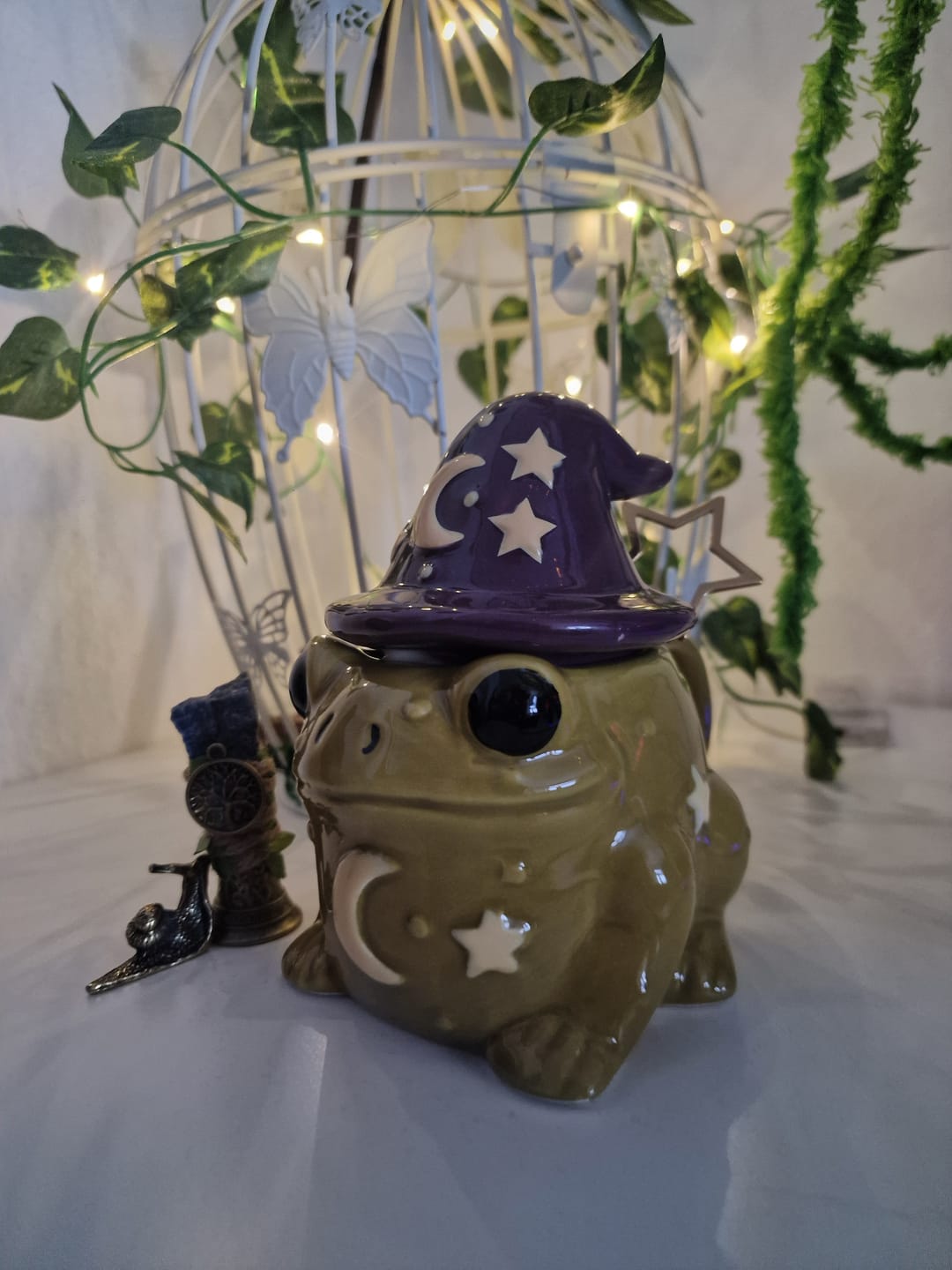 Customer photo review of Tasse magische Kröte – Keramiktasse mit Hexenhut und Sternlöffel