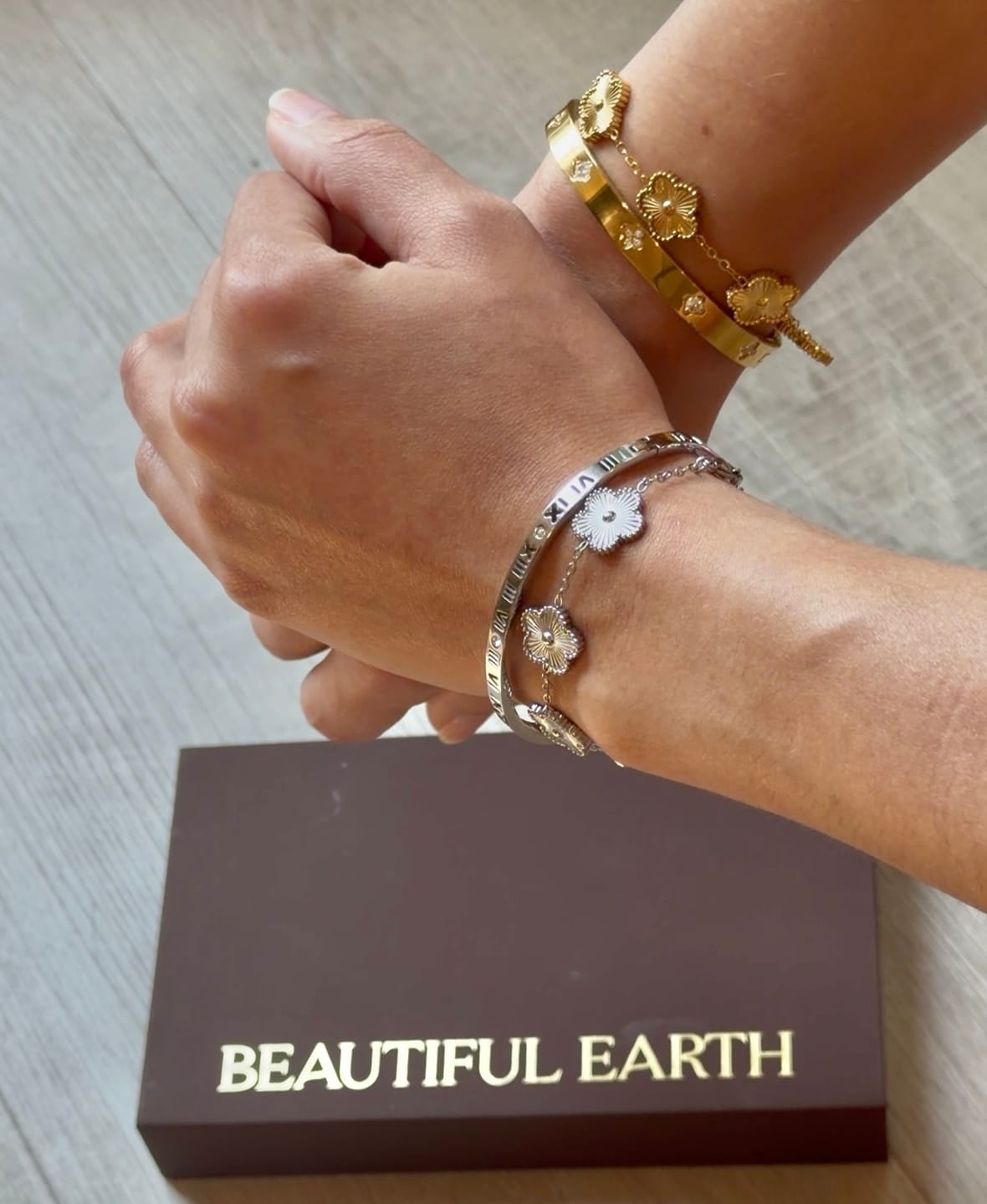 Customer photo review of Silver Clover Bracelet
