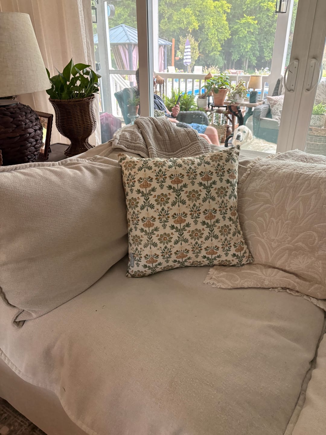 Customer photo review of Fannie - 18" | 22"