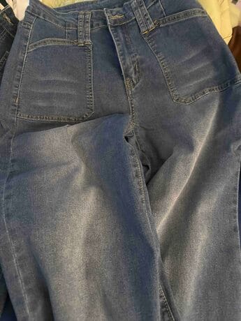 Customer photo review of Women's Wide Leg Denim Jeans