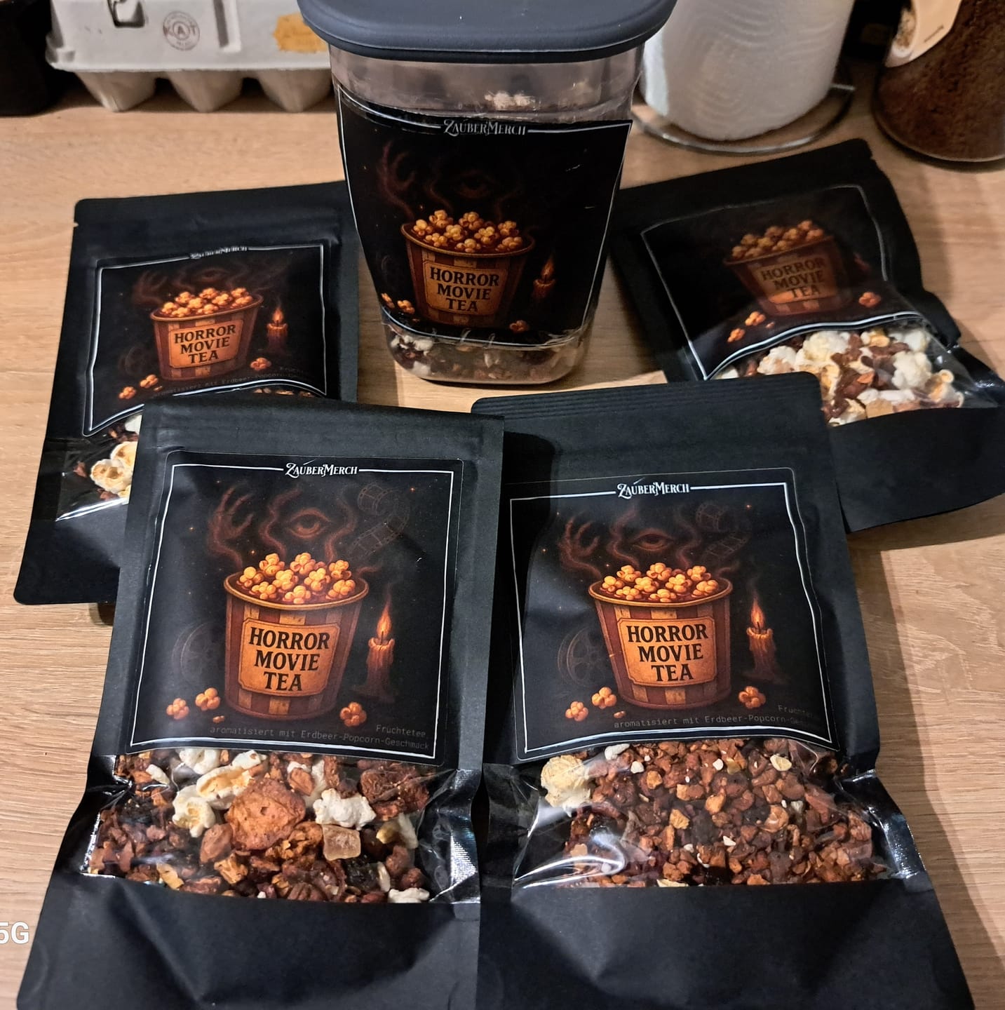 Customer photo review of Horror Movie Tea – Früchtetee mit Erdbeer-Popcorn-Geschmack | Halloween Tee