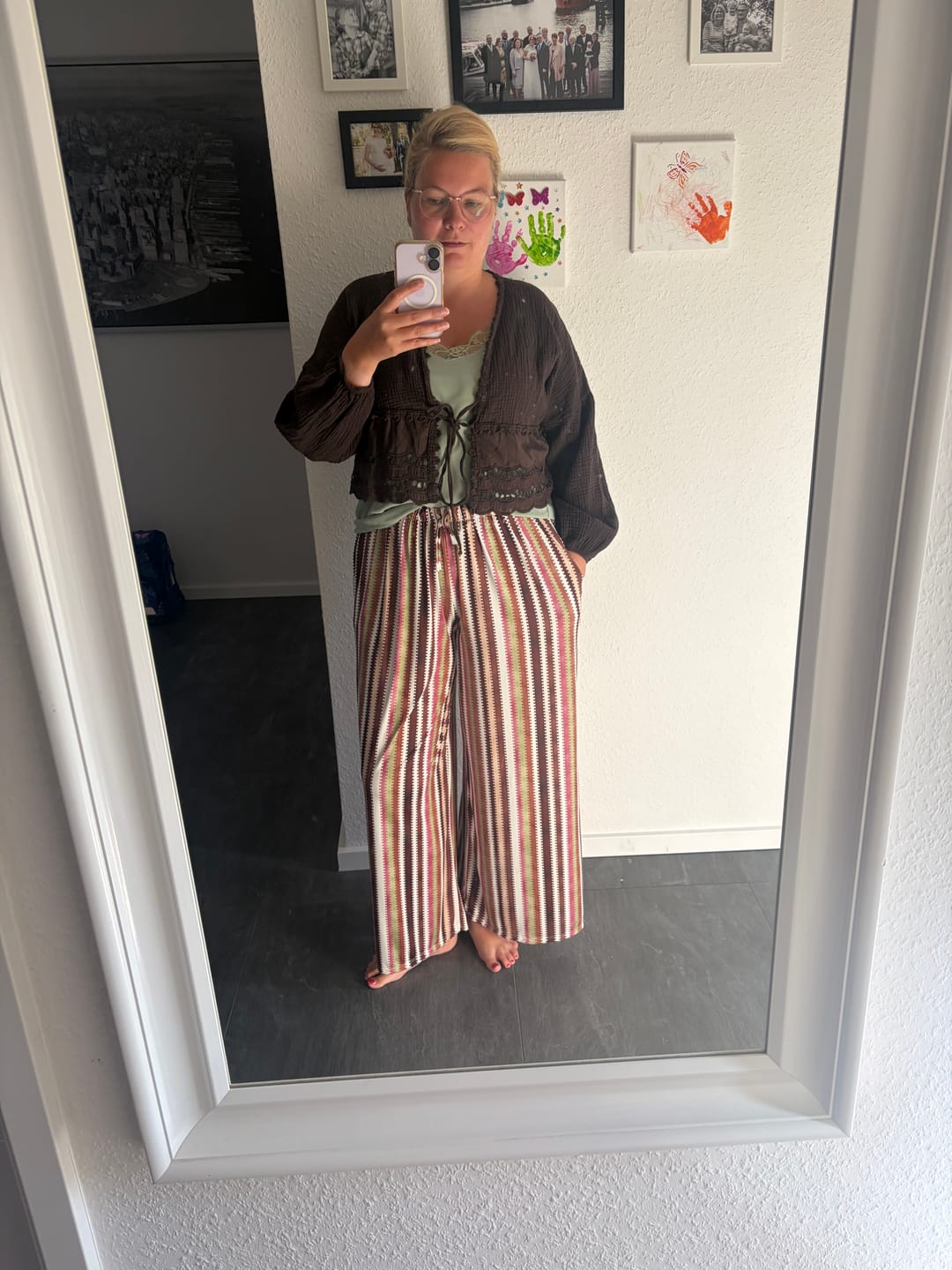 Customer photo review of Butterstoff Shirt CROPPED COOLNESS coffee