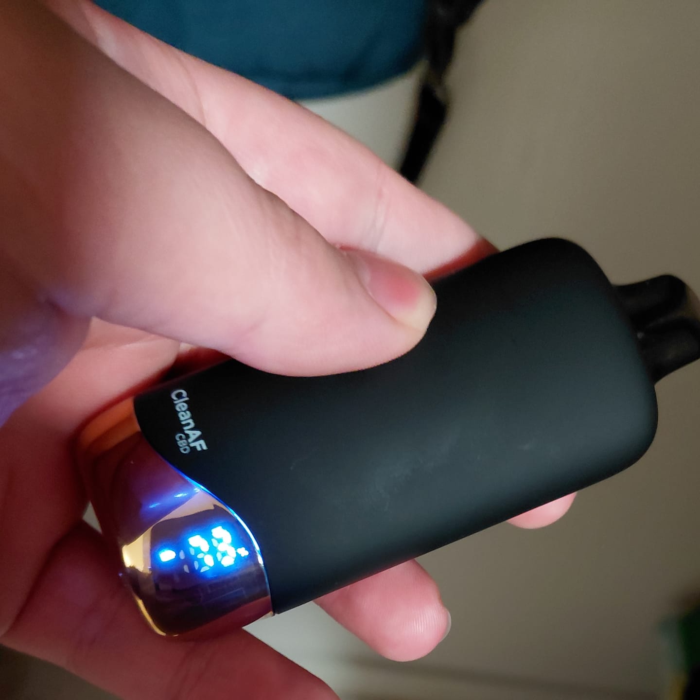 Customer photo review of Rainbow Sherbet CBD Vape