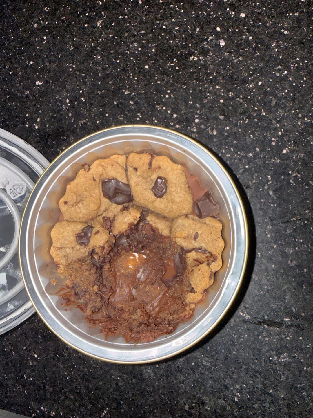 Customer photo review of Nutella Cookie Tin