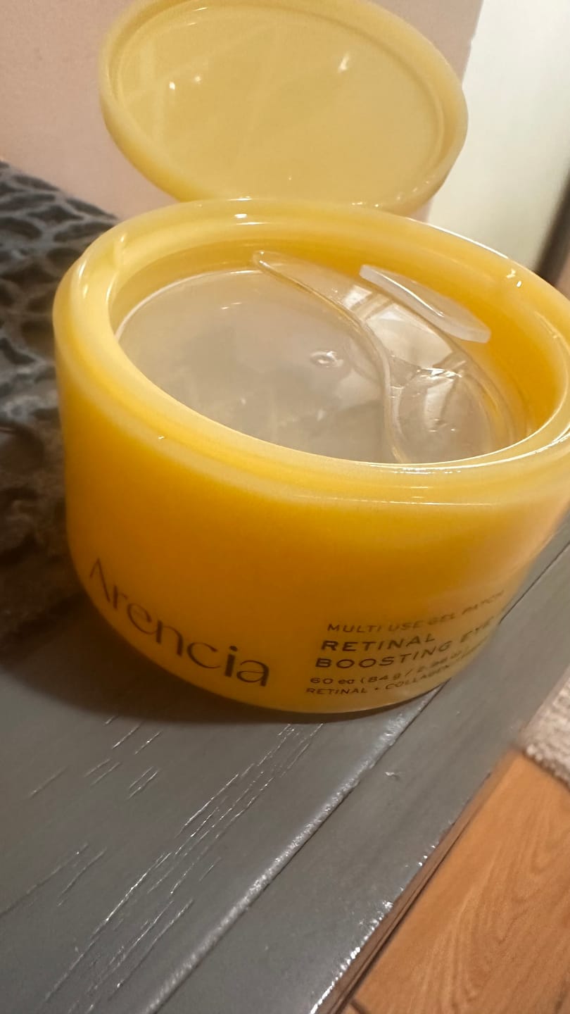 Customer photo review of ARENCIA - Retinal Boosting Eye Mask 60 PCS | Parches Contorno de Ojos Antiedad