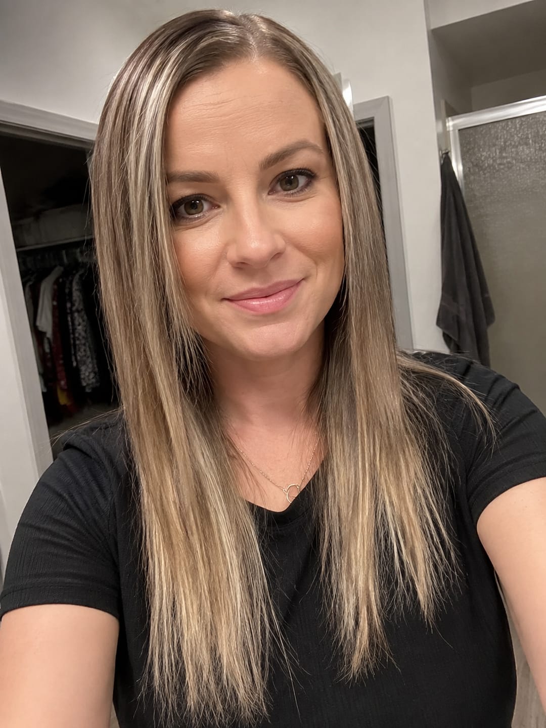 Customer photo review of Clip on Hair Toppers Human Hair Highlight Brown Blonde Hair #P8/60