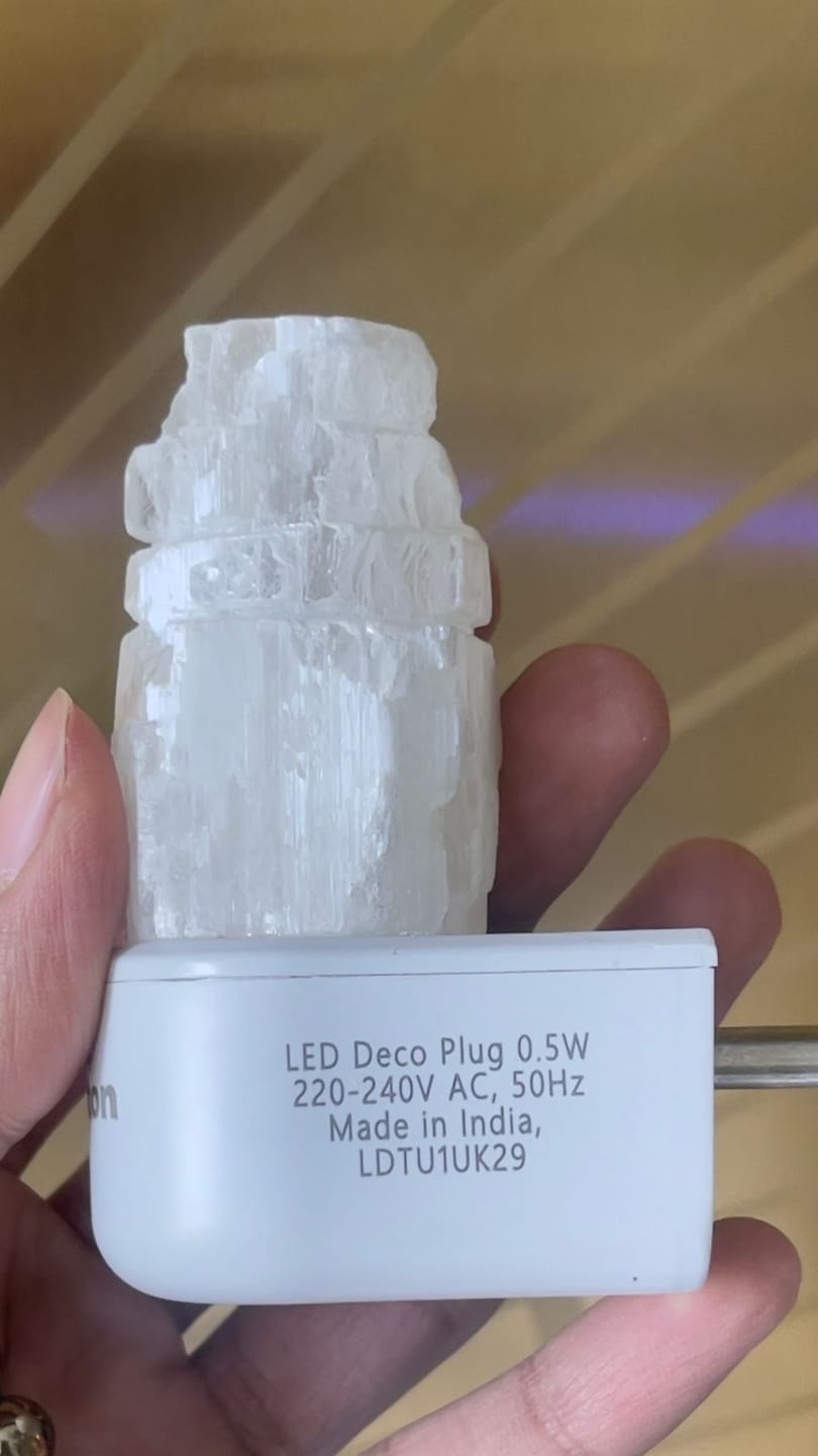 Customer photo review of Selenite Tower Lamp | Vastu Remedy for Aura Cleansing & Chakra Activation | 4 LED Colours | 6.5 × 3.5 × 8.5 cm | 100–120 g