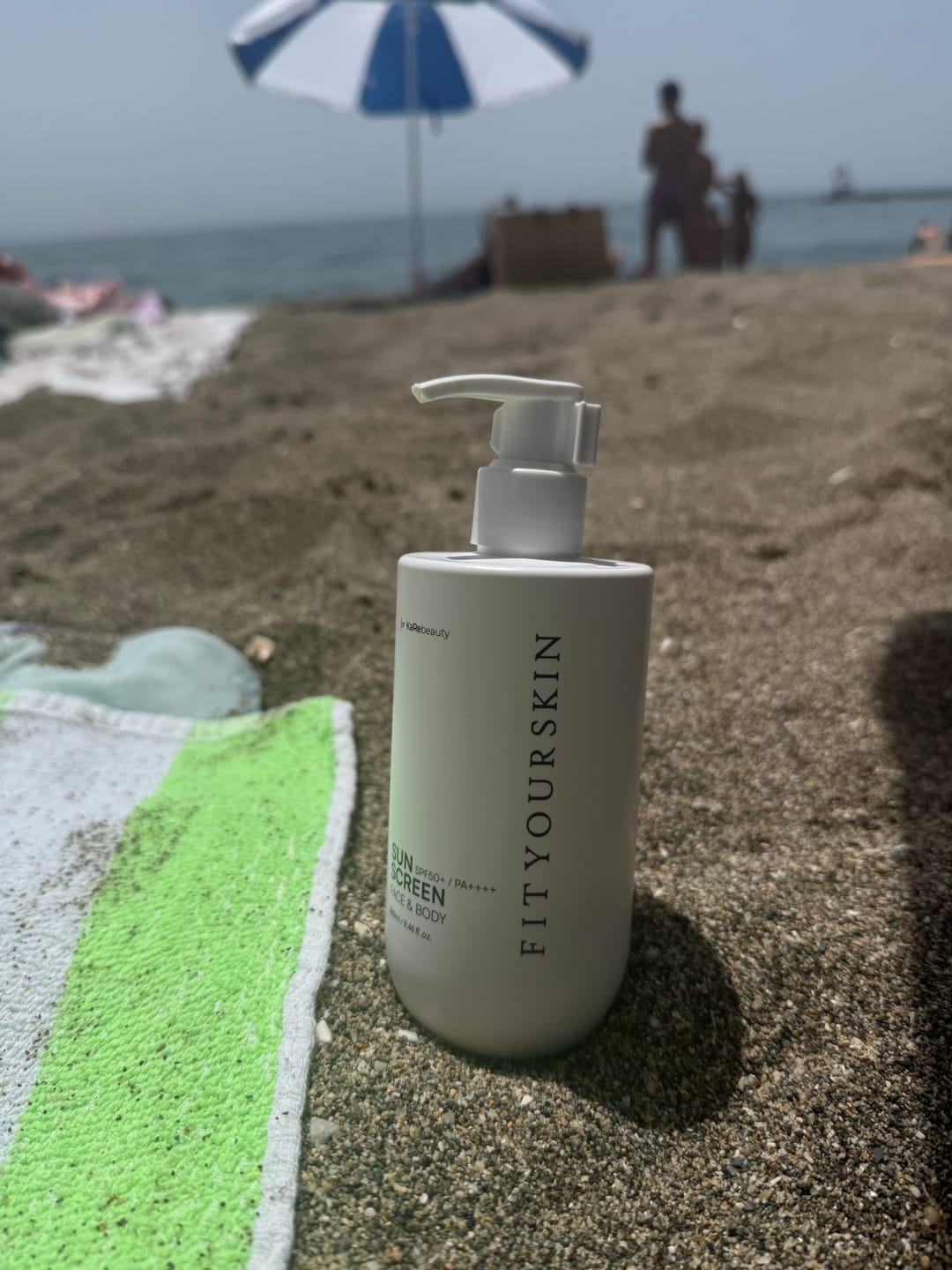 Customer photo review of FitYourSkinxKaRebeauty - Solkrem for ansikt og kropp SPF50+ (280ml)