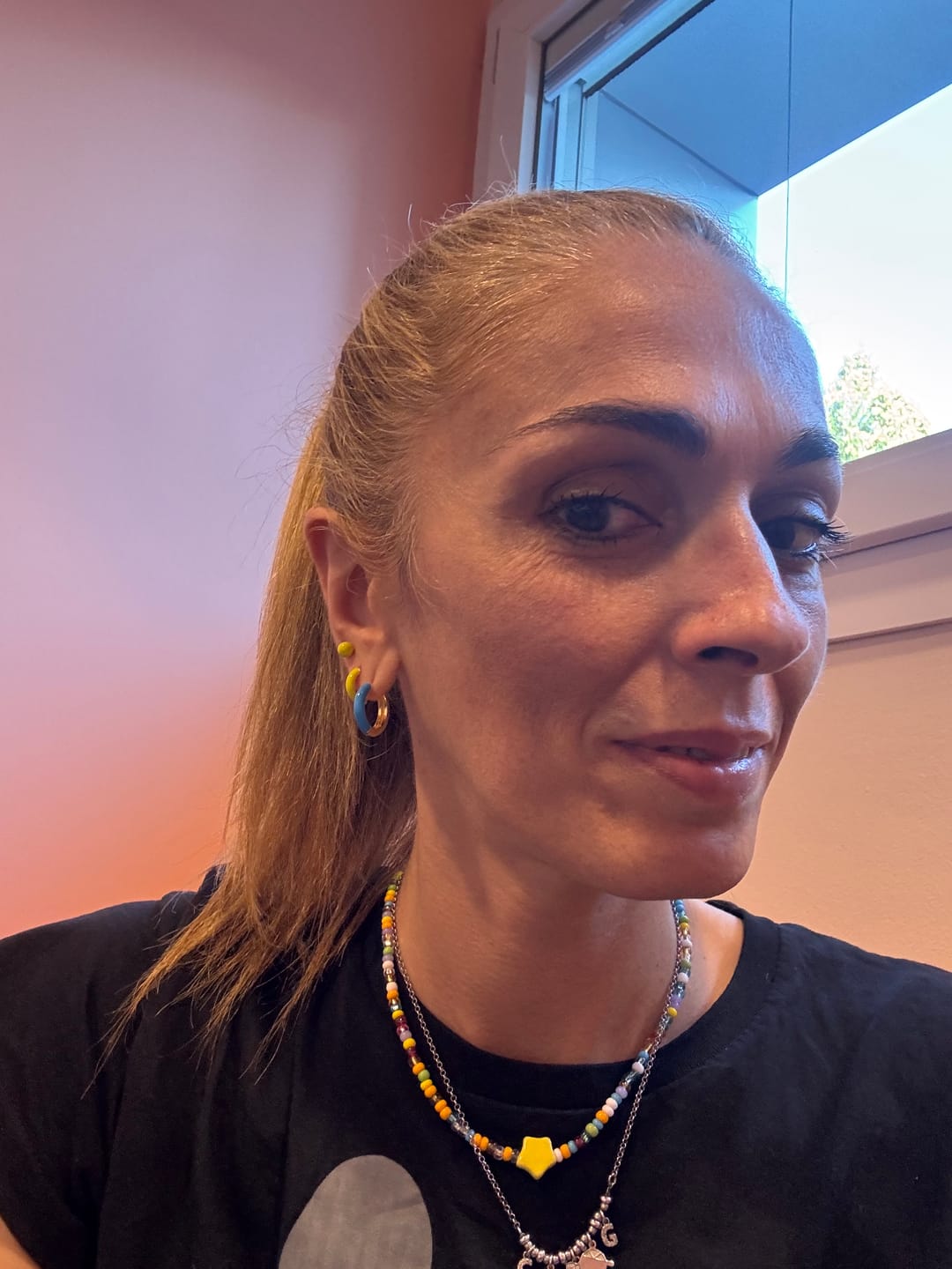 Customer photo review of Orecchino HOOP COLOR - Lemon