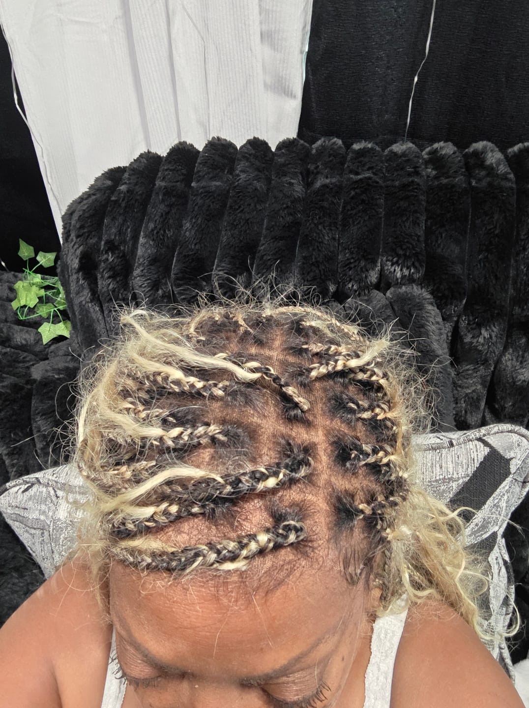 Customer photo review of Balayage Mix Color 27/613 Human Hair Wet & Wavy Curls 36" Knotless Boho Box Pre Bleached HD Full Lace Braided Wig