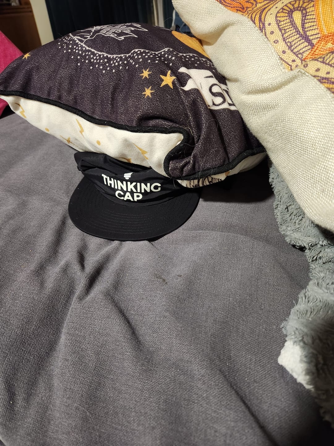 Customer photo review of Glow In The Dark Thinking Cap