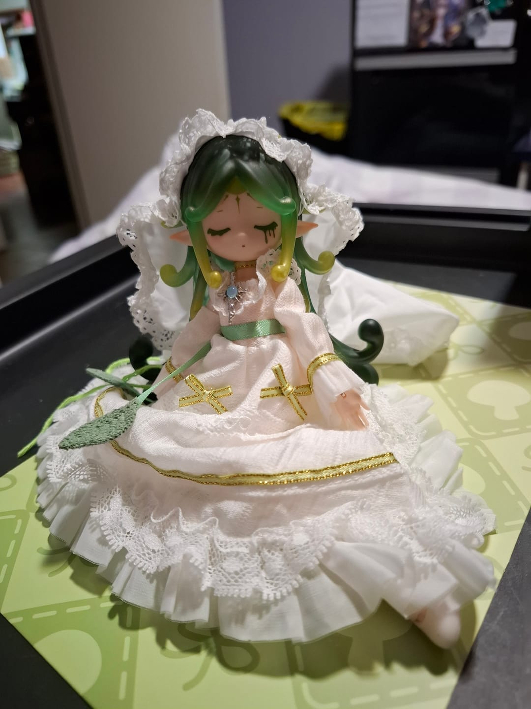 Customer photo review of Mushroom Mycelium Naming Series 1/12 Action Figure BJD Blind Box