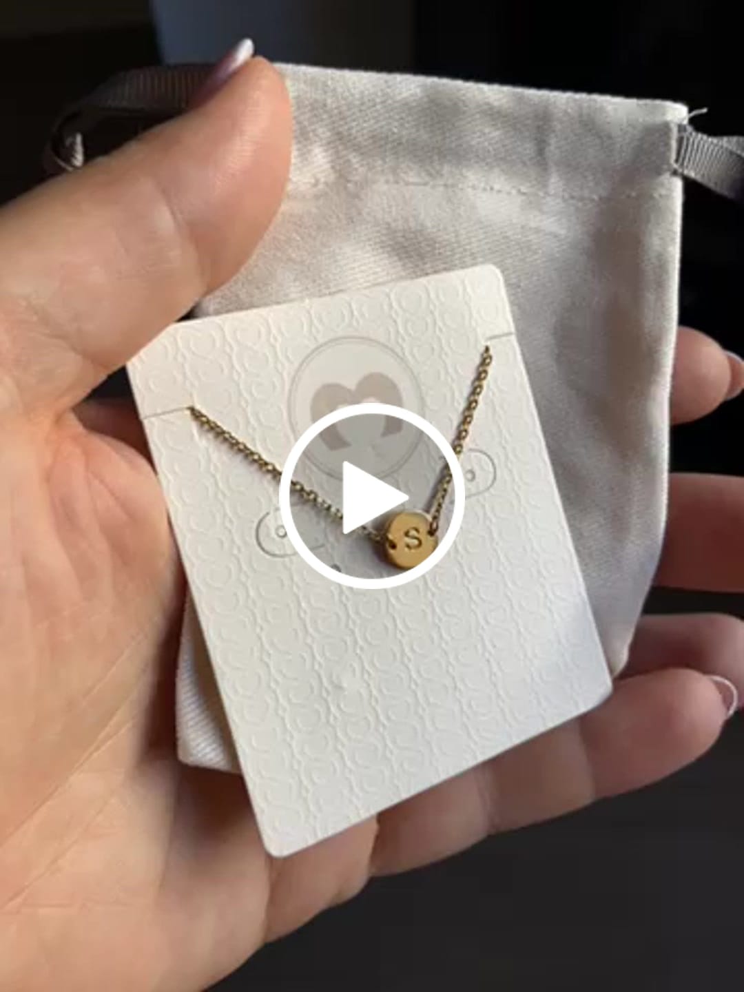 Customer video review of Pulsera Inicial