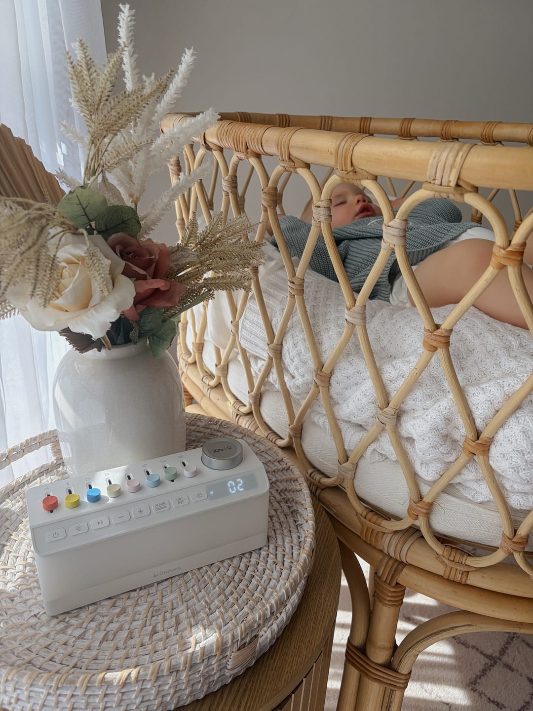 Customer photo review of Snoora Baby White Noise Machine