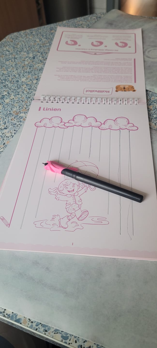 Customer photo review of Edubini Magische Übungshefte® (Geschenk-Starterset)