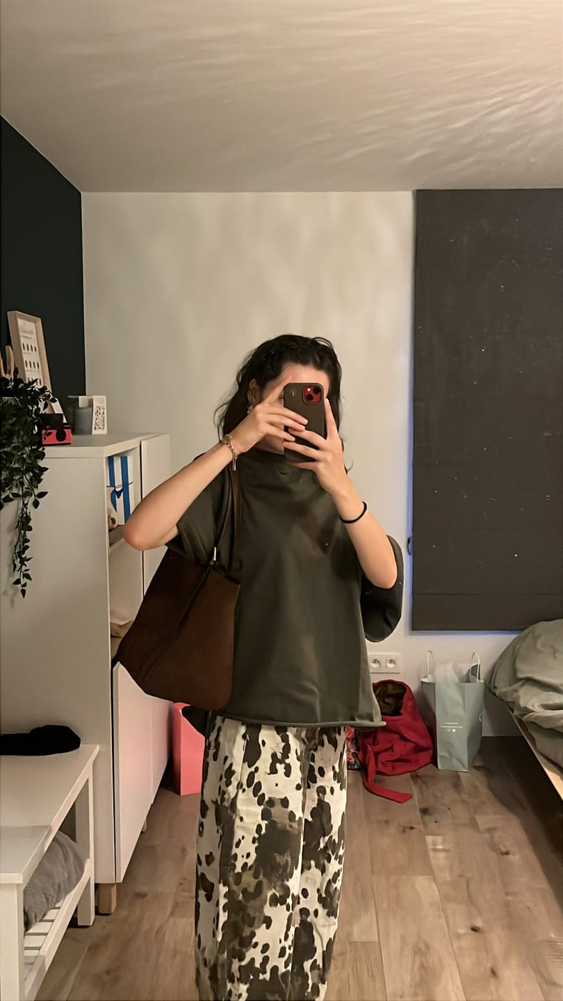 Customer photo review of Cow Print Balloon Jeans / Brown