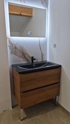 Customer photo review of Panneau Mural PVC Effet Marbre Blanc Marron - 260 x 120 CM