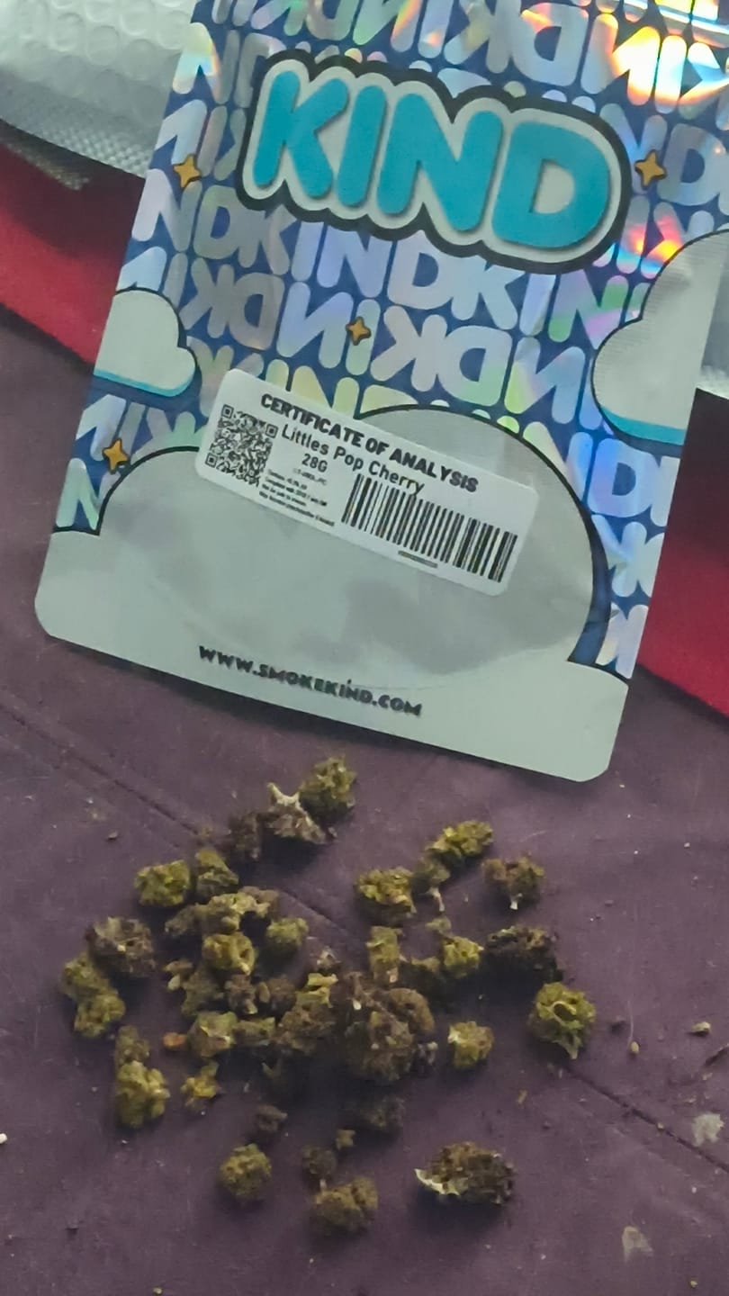 Customer photo review of Pop Cherry - 28 Grams - Sativa