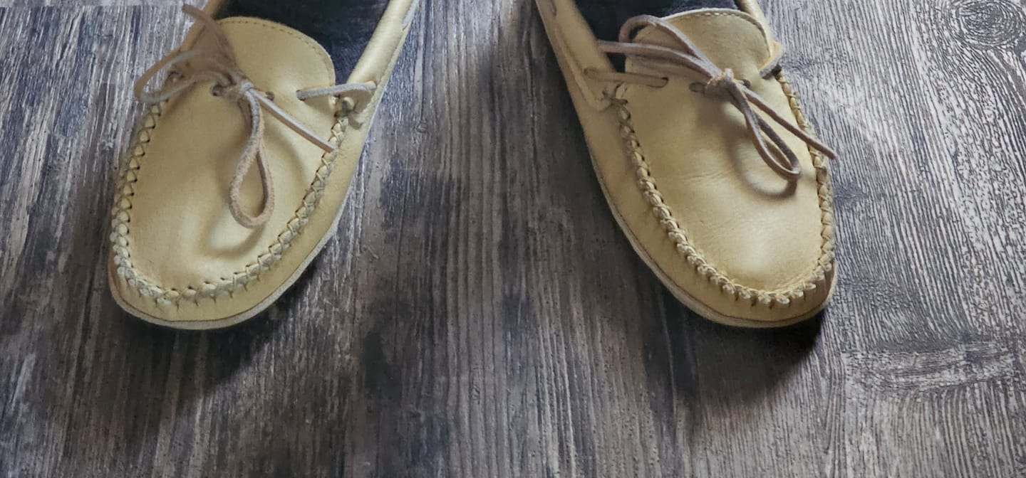 Customer photo review of Men's Caribou Leather Moccasins