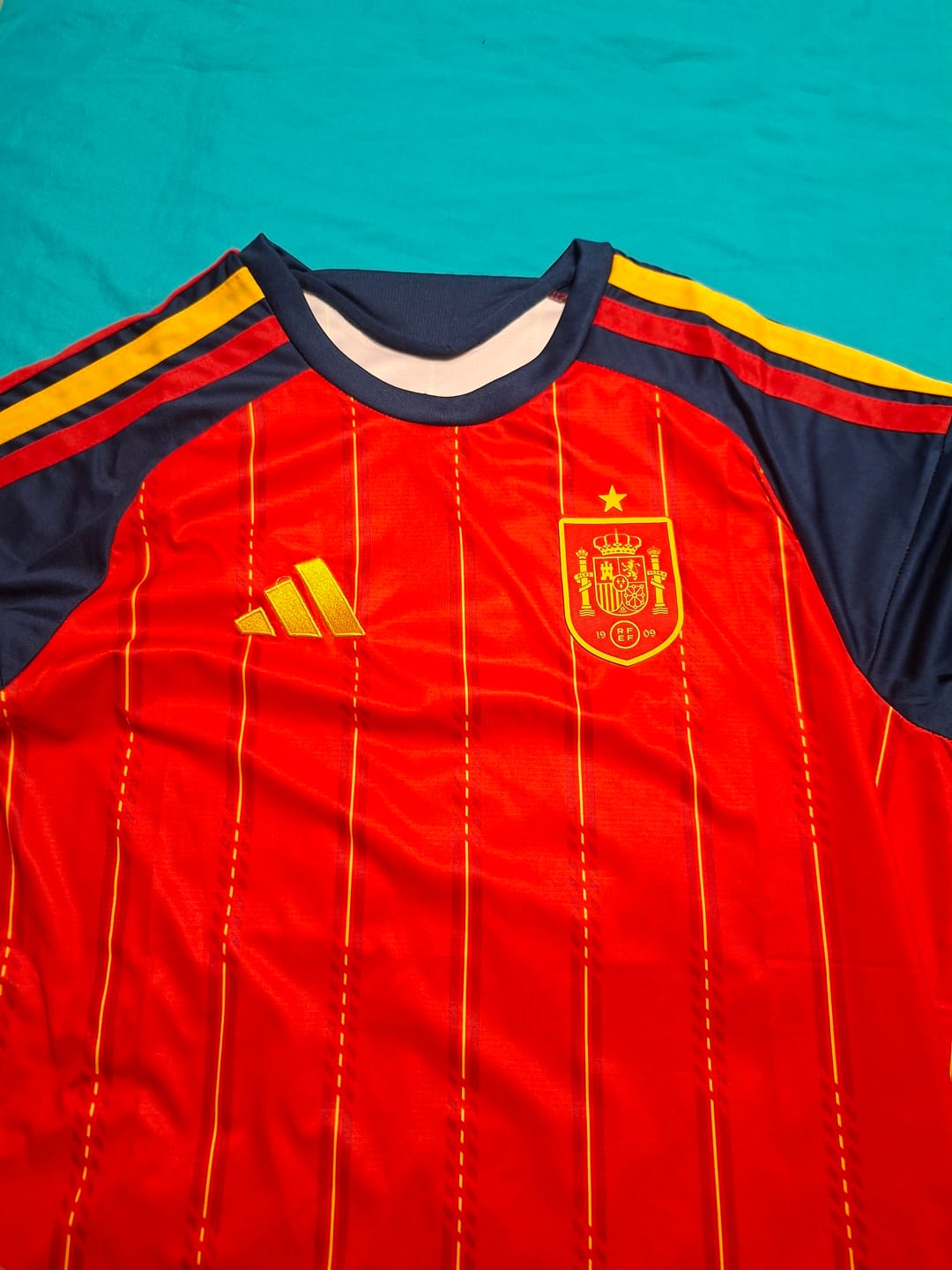 Customer photo review of CAMISETA MUNDIAL ESPAÑA HOME 2026/27