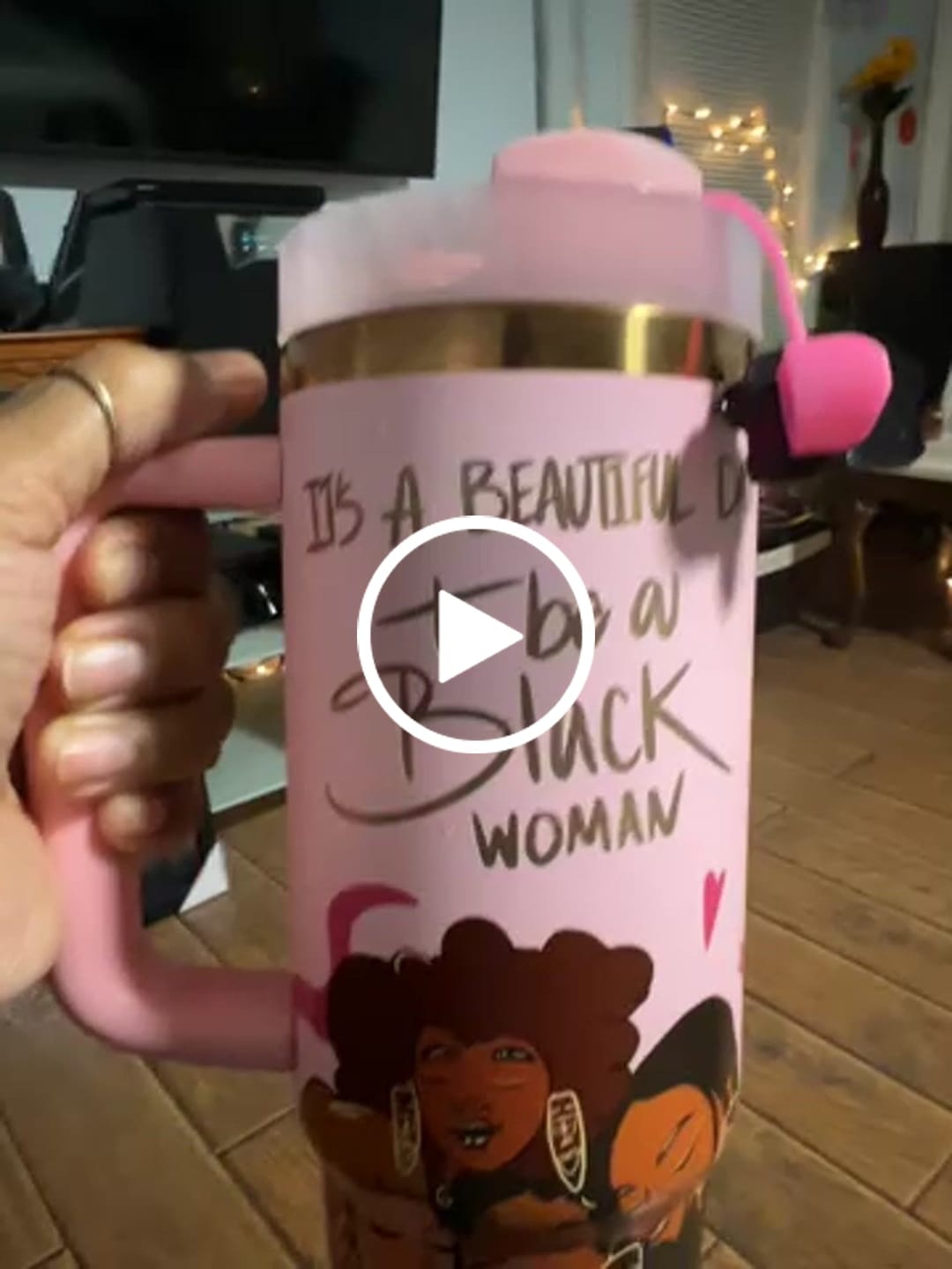 Customer video review of Tiffany Blue "Royalty Blossomed" FlowSip™ Insulated Tumbler – It's a Beautiful Day to Be a Black Woman