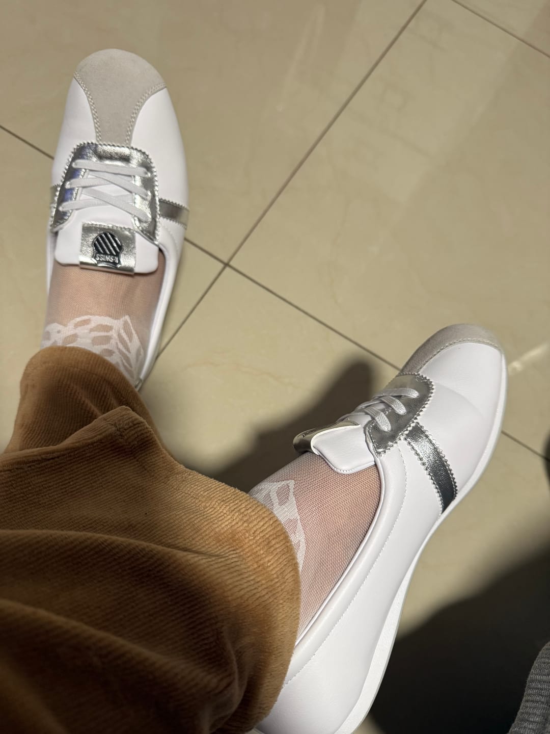 Customer photo review of Tenis Katya V Women