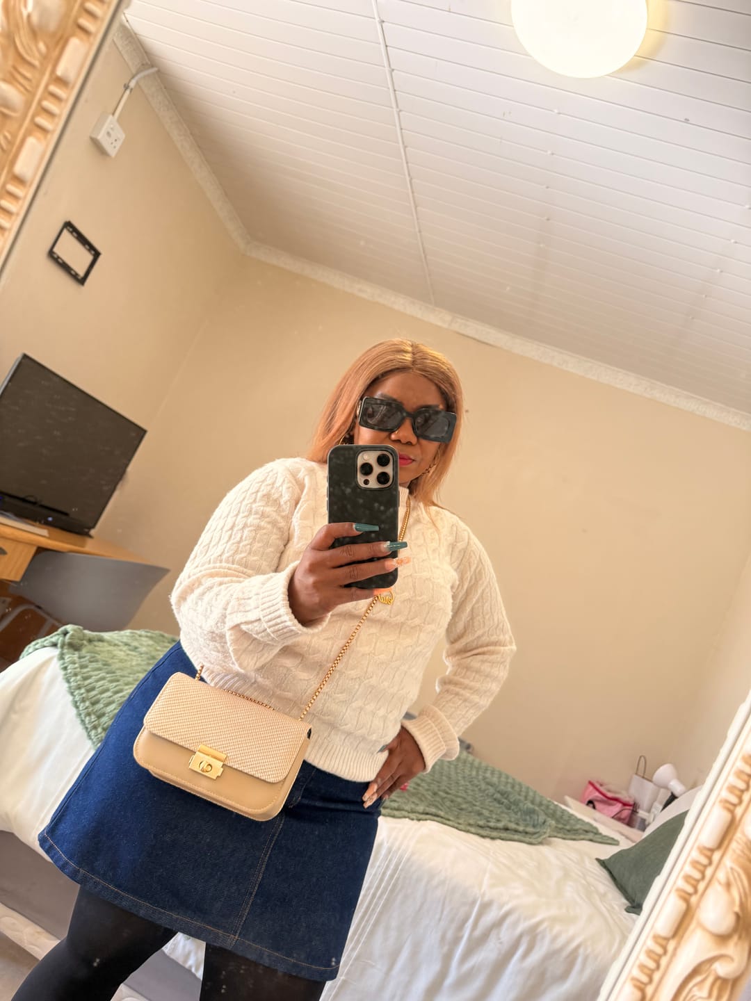 Customer photo review of Black Blanco Sunglasses