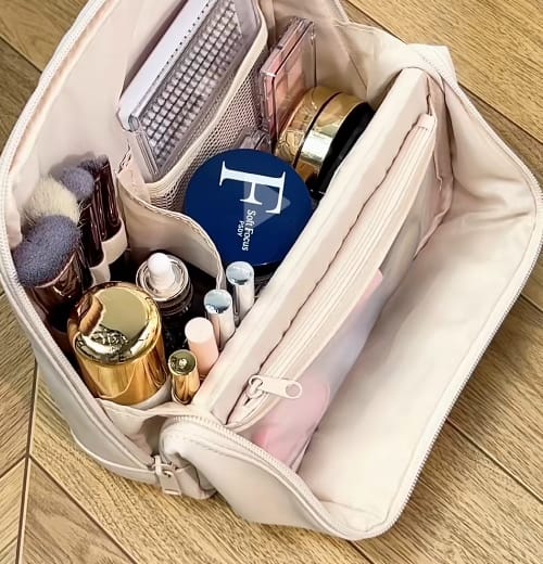 Customer photo review of Waterproof Large-Capacity Portable Makeup Bag