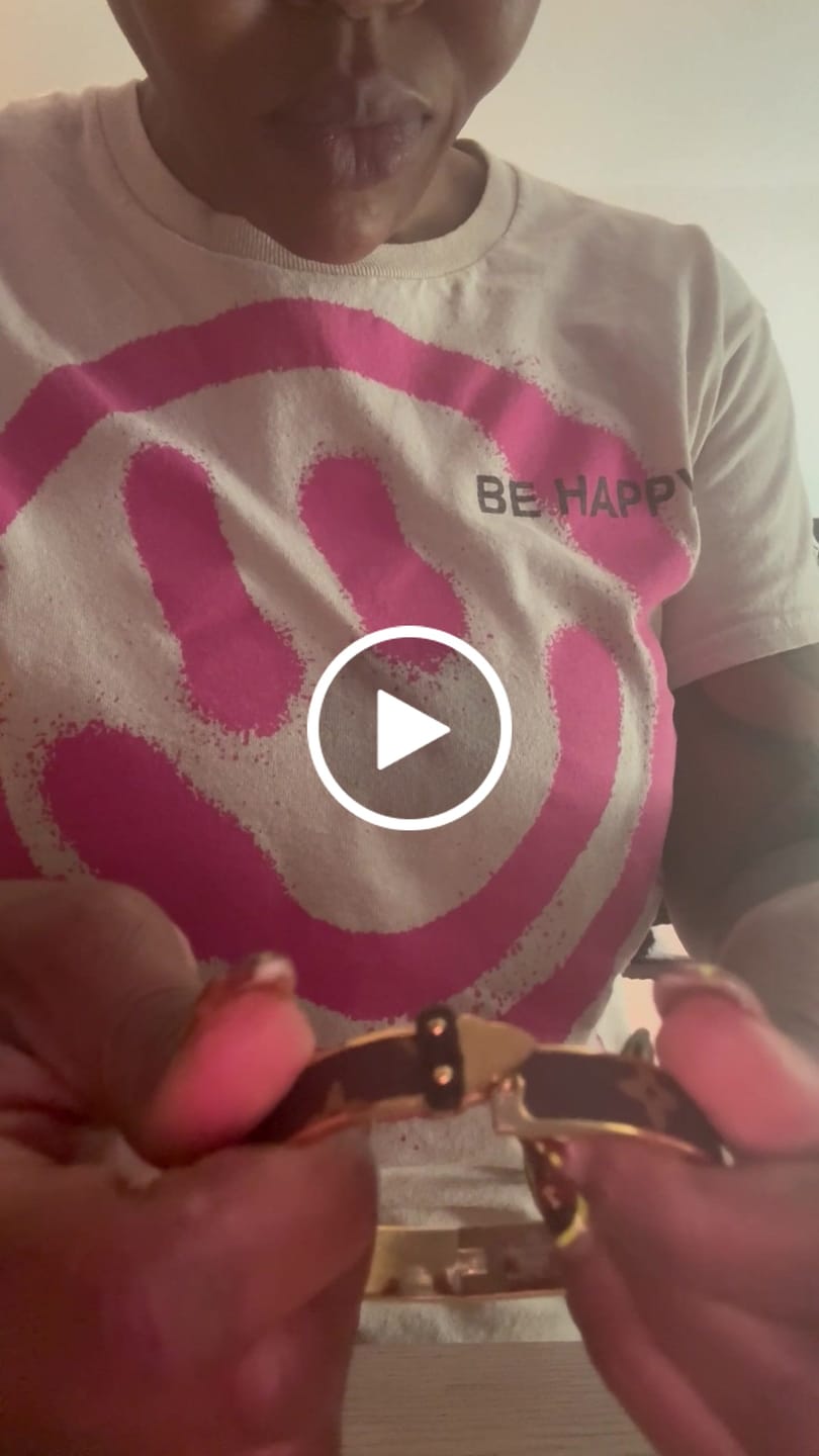 Customer video review of Lock Flower Bracelet