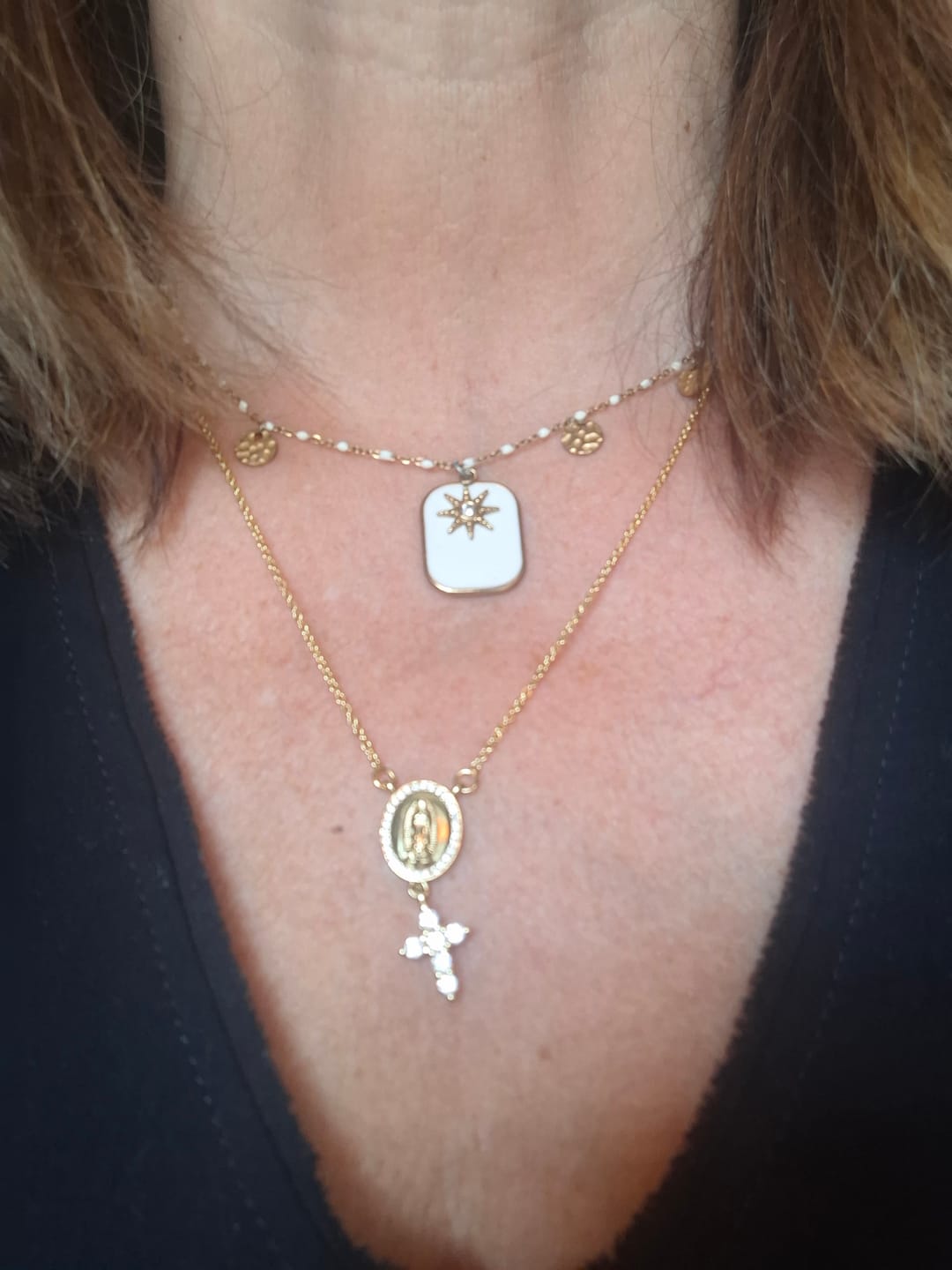 Customer photo review of Collier Vierge & Croix Divine